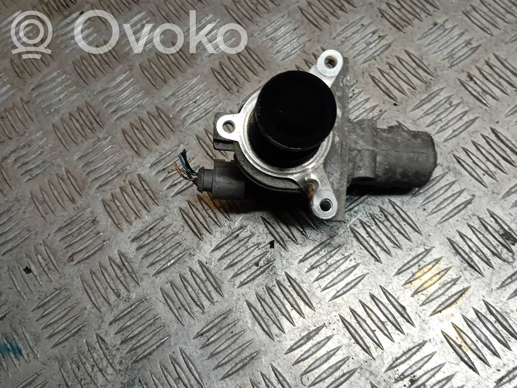 Nissan Note (E11) Клапан EGR 