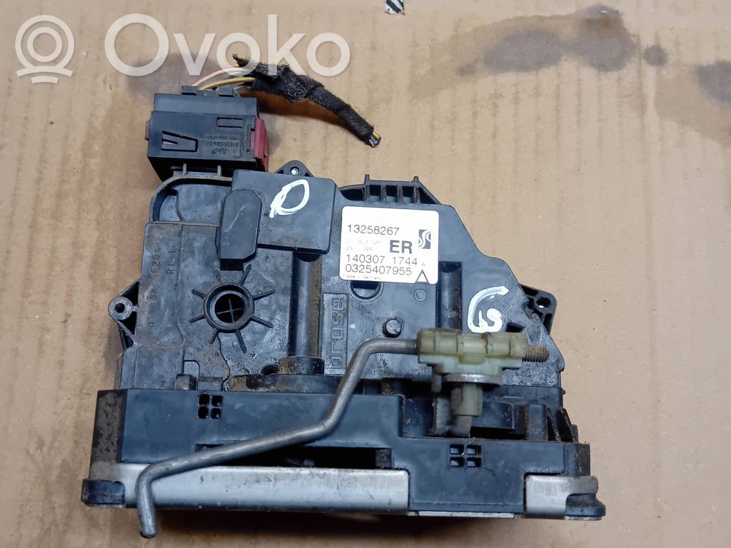 Opel Corsa D Galinių durų spyna 