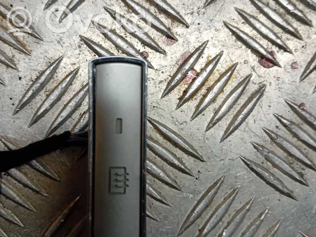 Ford Mondeo MK IV Windscreen/window heater switch 