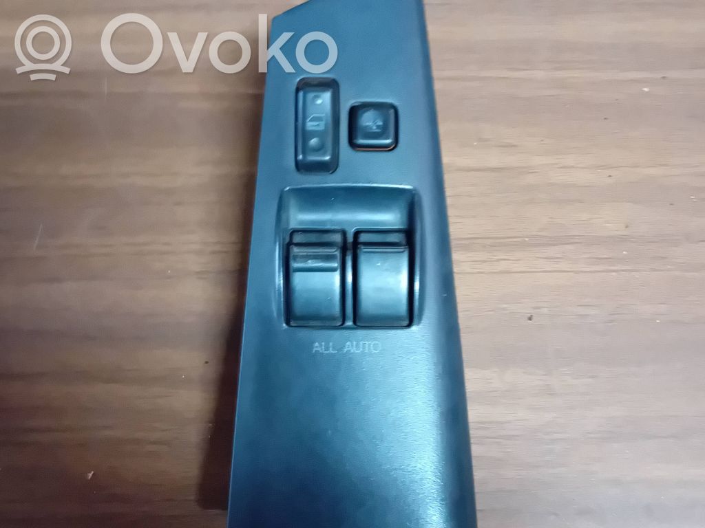 Toyota Corolla E120 E130 Electric window control switch 
