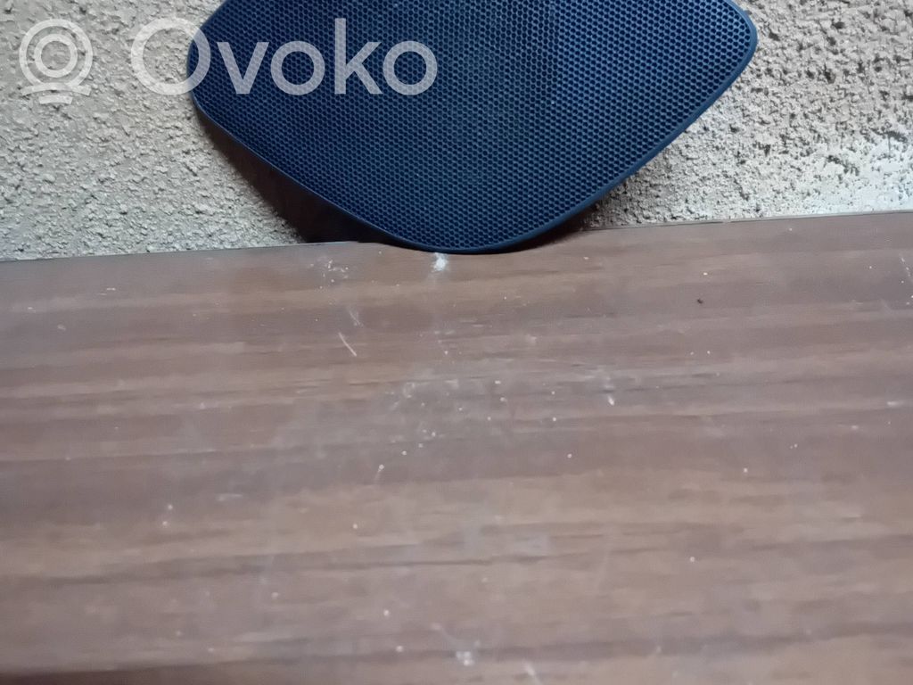 Volvo S40, V40 Maskownica centralnego głośnika deski rozdzielczej 