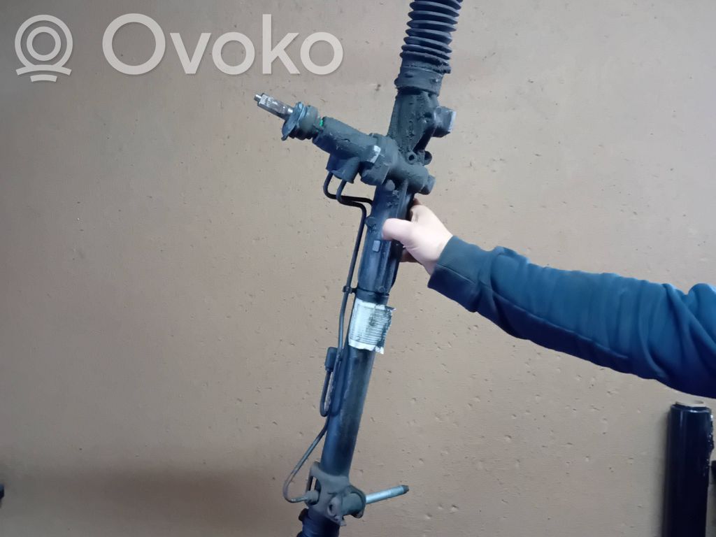 Peugeot 407 Steering rack 