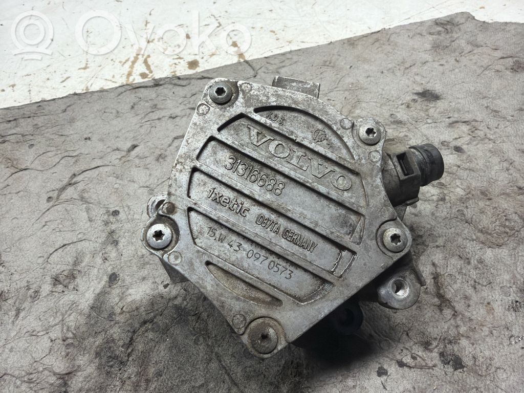 Volvo V60 Vacuum pump 