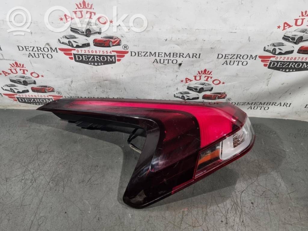 Mitsubishi Eclipse Cross Takakulman (pysäköinti) valo 