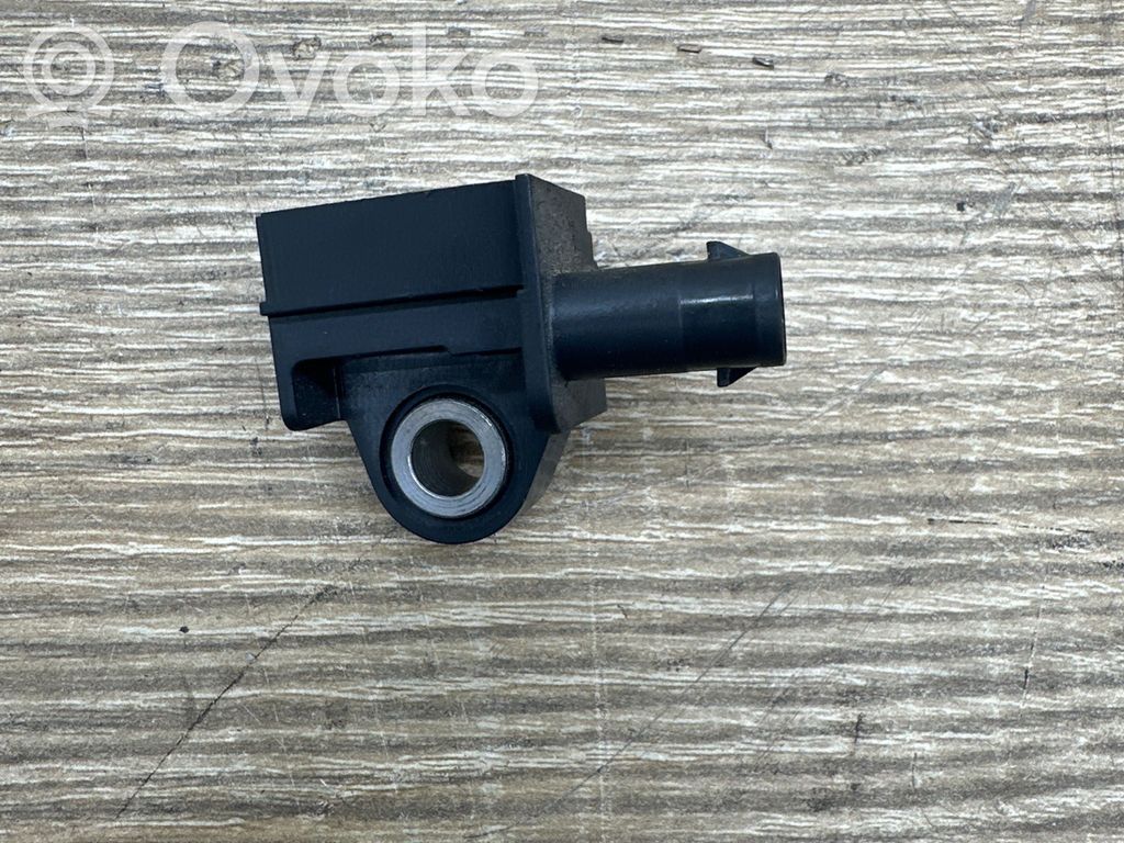 Volkswagen Golf VIII Czujnik uderzenia Airbag 