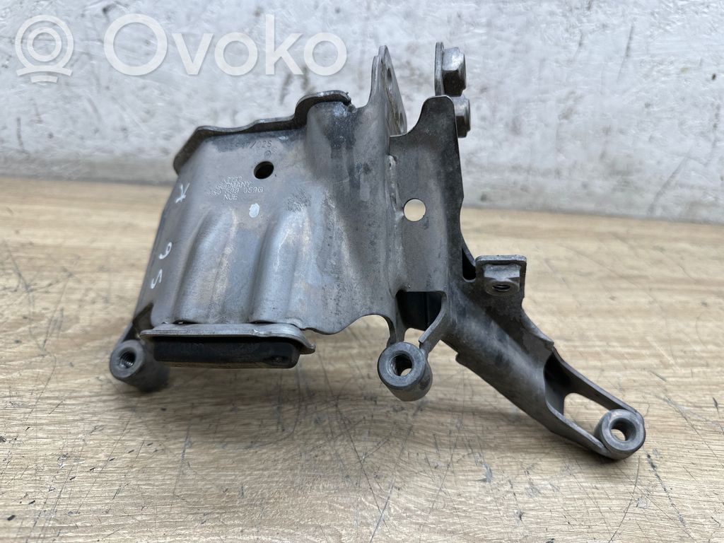 Audi A6 S6 C7 4G Engine mounting bracket 