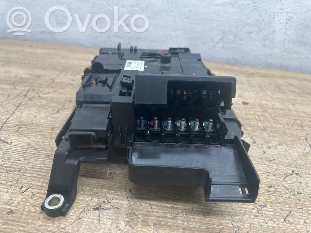 Porsche Cayenne (92A) Sulakemoduuli 
