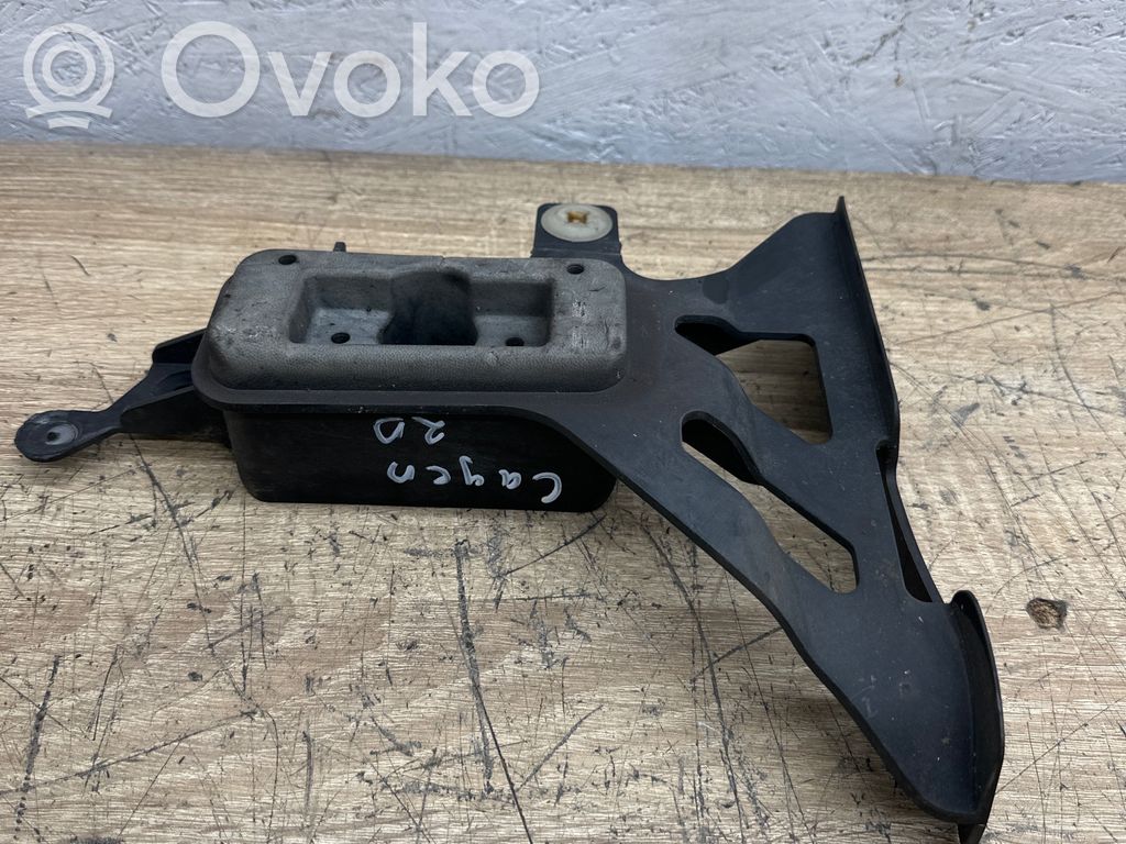 Porsche Cayenne (92A) Jacking socket point 