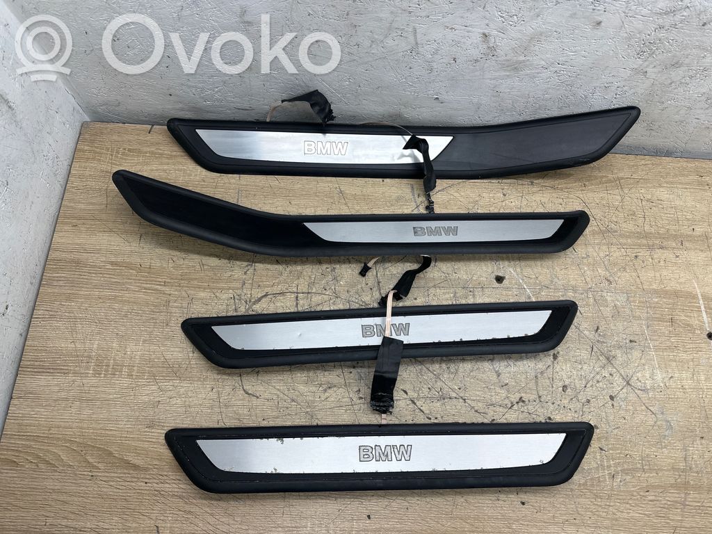 BMW 7 F01 F02 F03 F04 Zestaw listew progowych (wewnętrznych) 