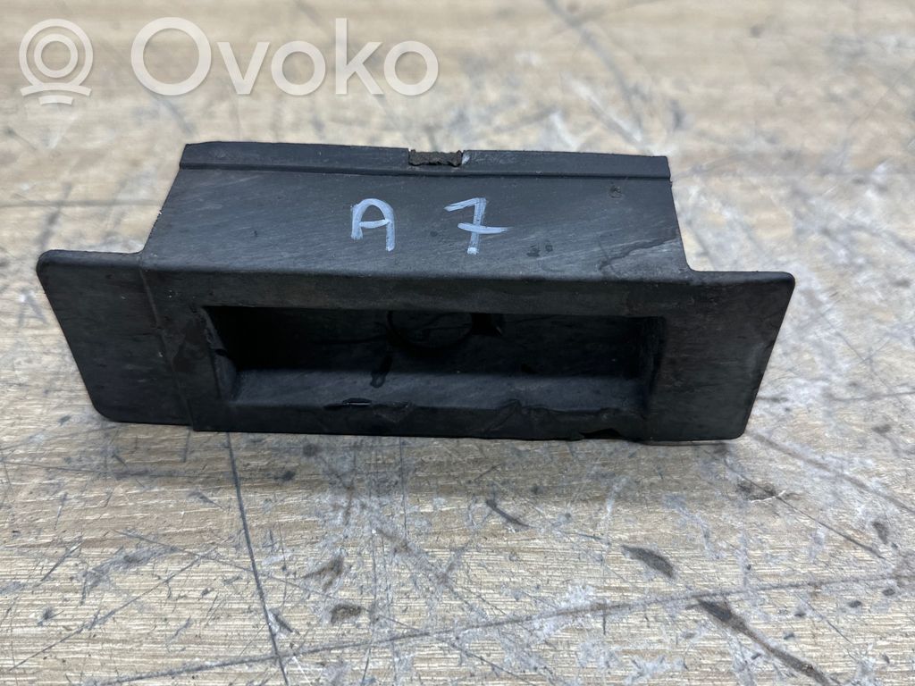 Jacking socket point   4G0802845