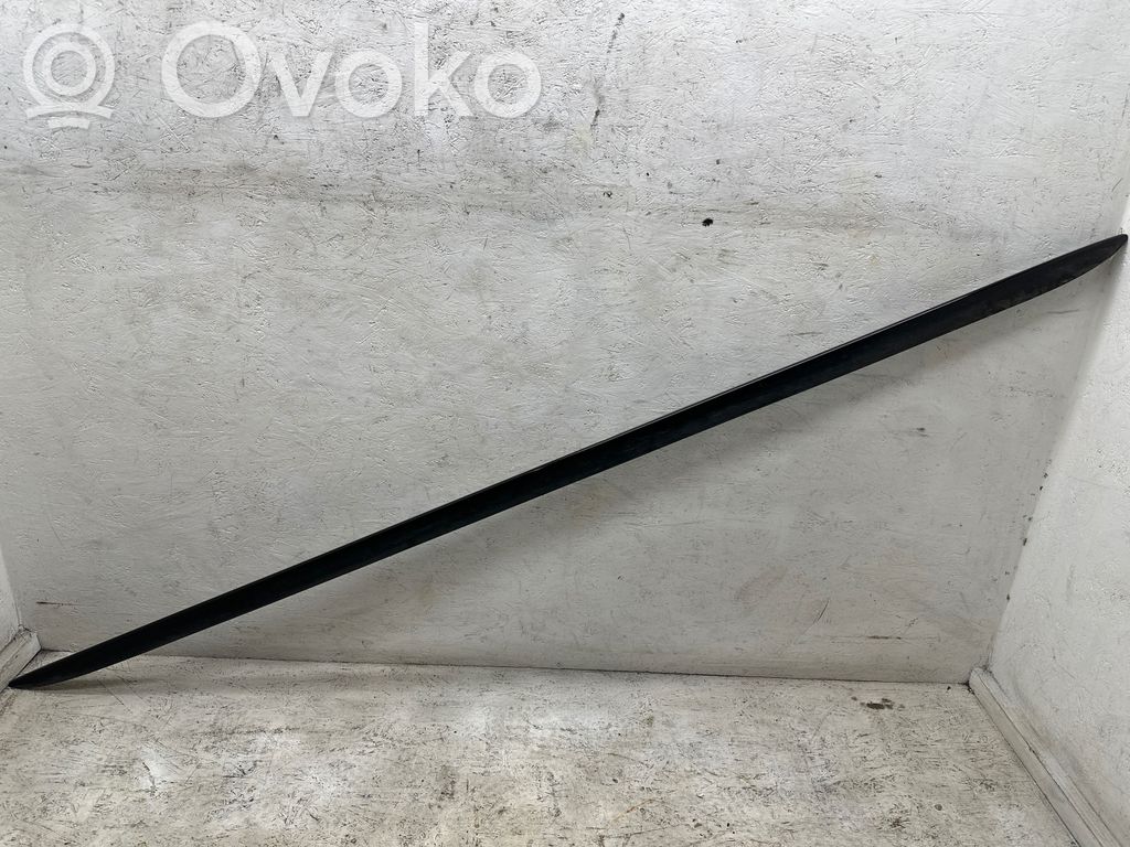 Listón   8K0854932A