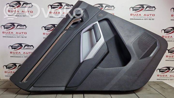 Audi Q3 F3 Moldura del tarjetero de la puerta trasera 