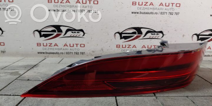 Rear/tail lights   J9C313405CB