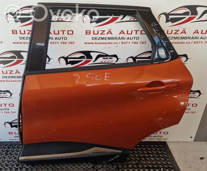 Renault Captur Galinės durys 