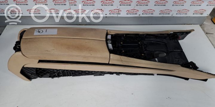 BMW 7 F01 F02 F03 F04 Podłokietnik tunelu środkowego 