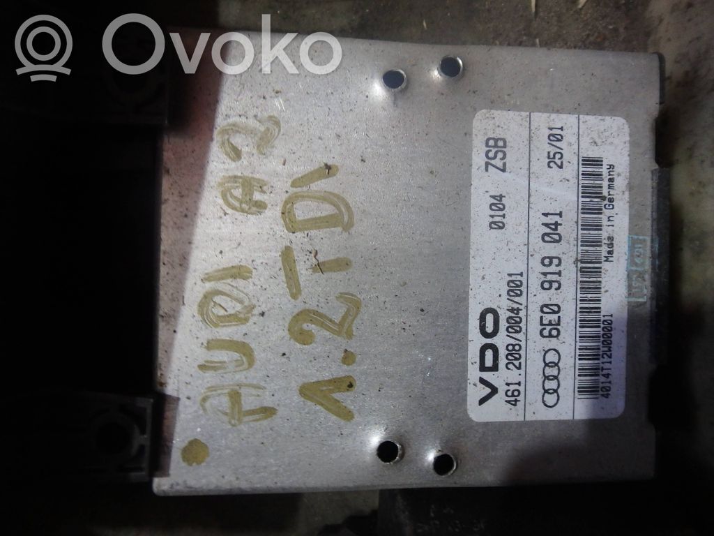 Sonstige Steuergeräte / Module   6E0919041