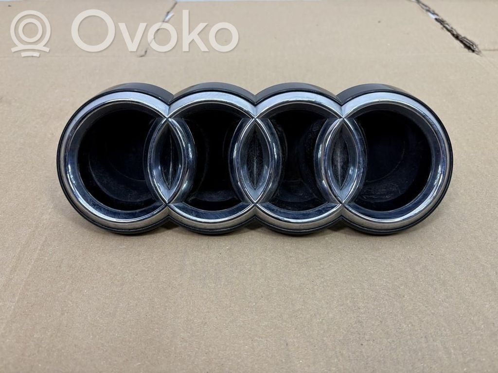 Audi A6 S6 C7 4G Manufacturer badge logo/emblem 
