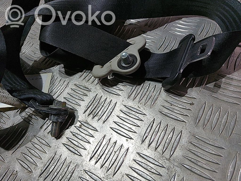 Mazda 2 Front seatbelt 