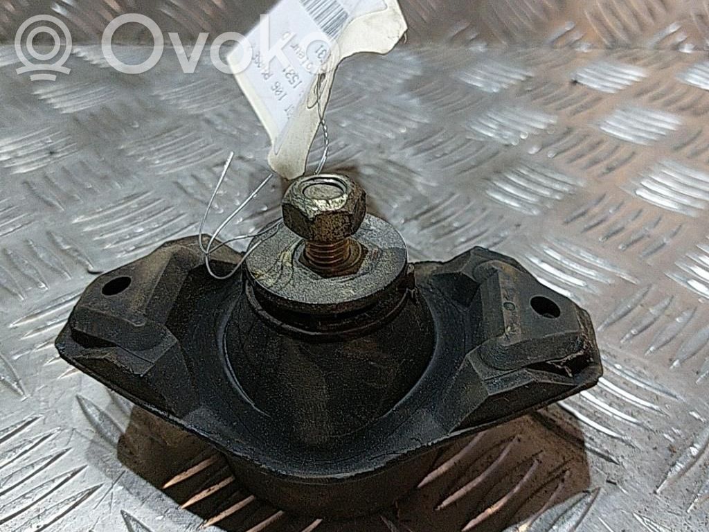 Engine mount bracket   183924