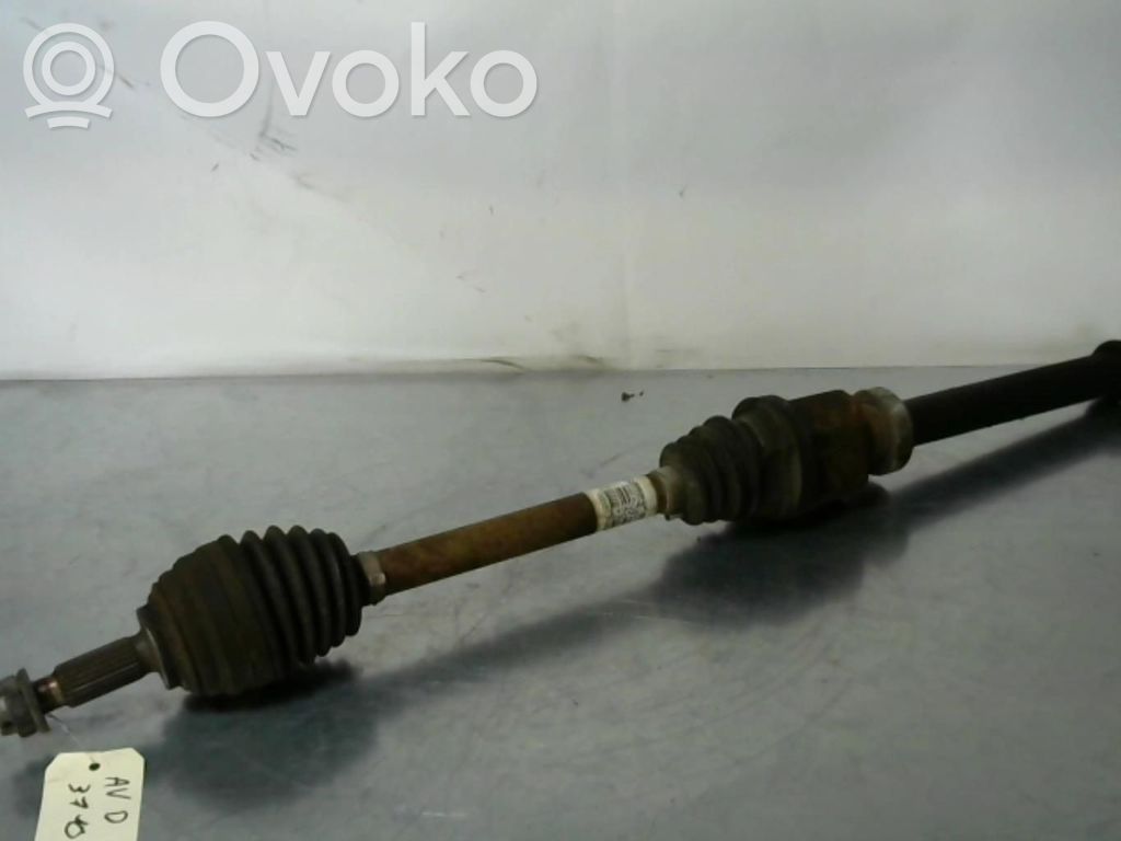 Eje de transmisión delantero   391006802R