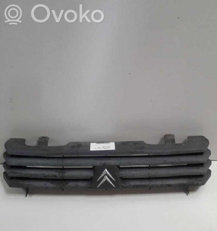 Citroen C15 Etusäleikkö 