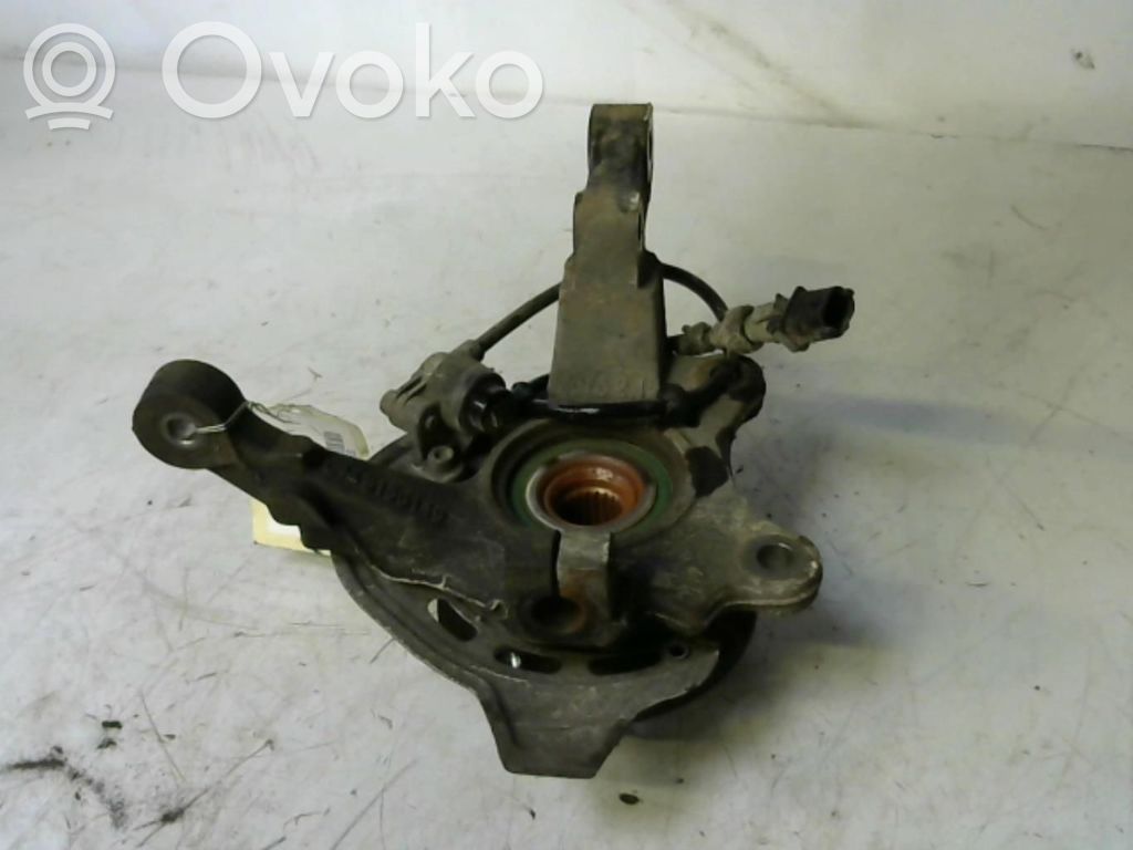 Opel Corsa C Priekšējā riteņa rumbas vārpstas šarnīrs (stupica, capfa) 