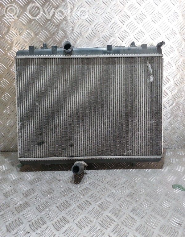 Peugeot 308 Dzesēšanas šķidruma radiators 