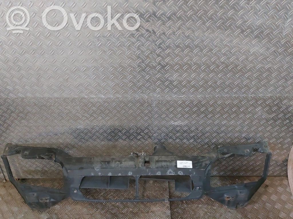 Radiatorių panelė   7104G9