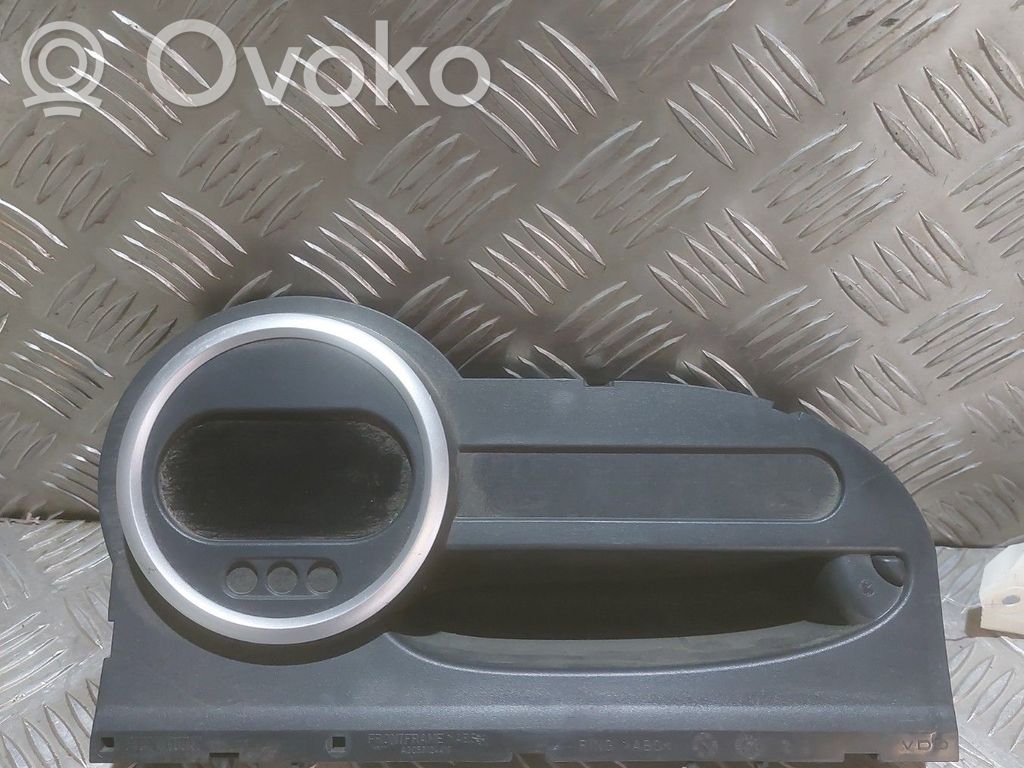 Renault Twingo II Licznik / Prędkościomierz 