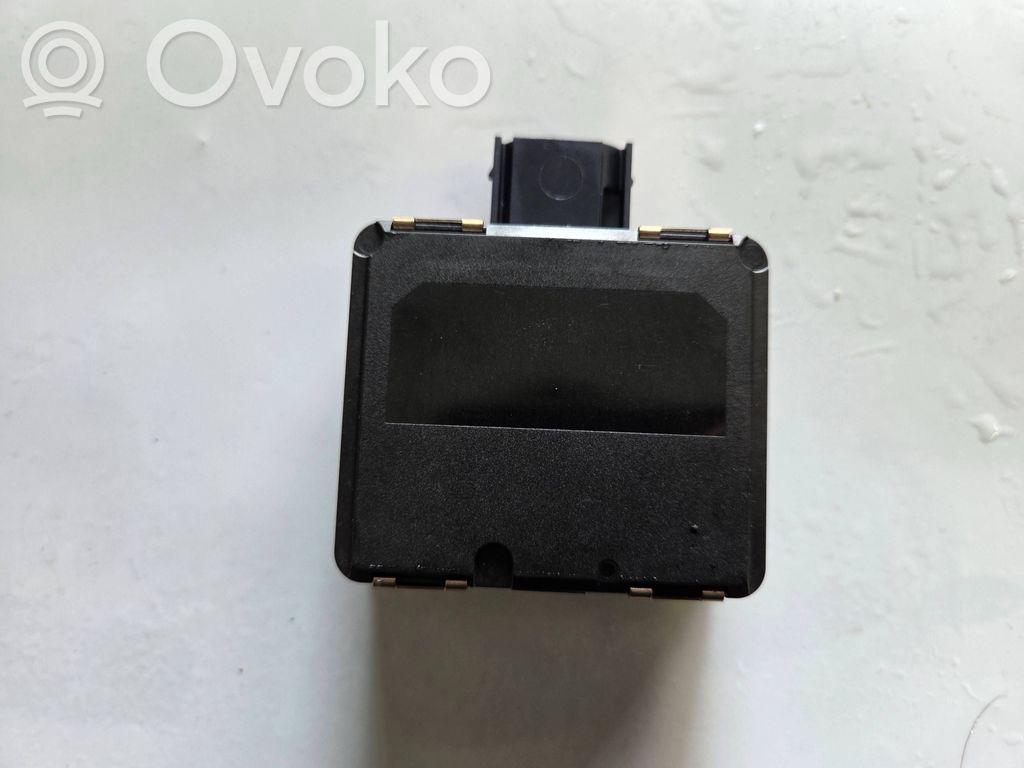 Distronikas   MK729G768AF,0203304617,DZL7U39R15245,MK729G768AF