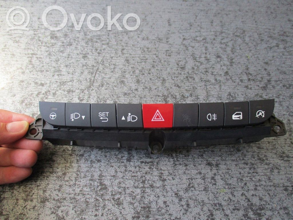 Fiat 500L Audio system kit 
