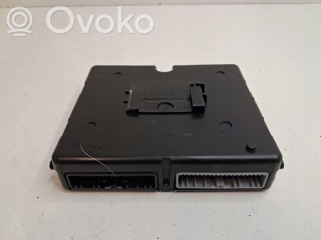 Renault Captur II Combustion control unit/module 