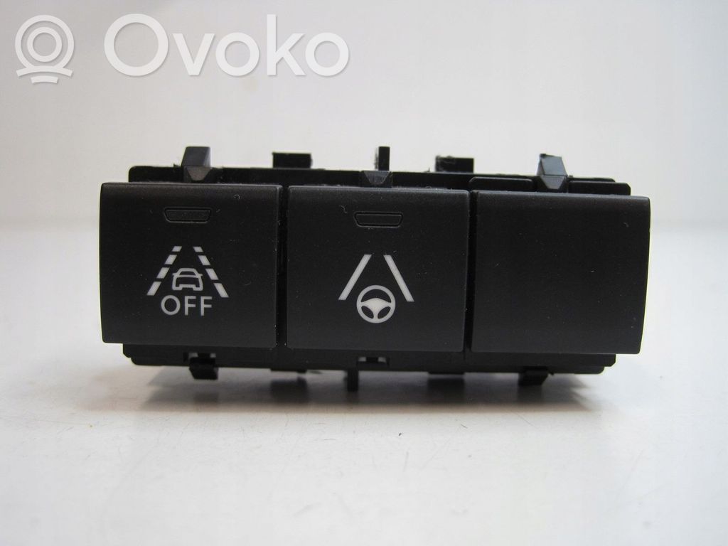 Peugeot Partner III Konsola środkowa / Panel sterowania 