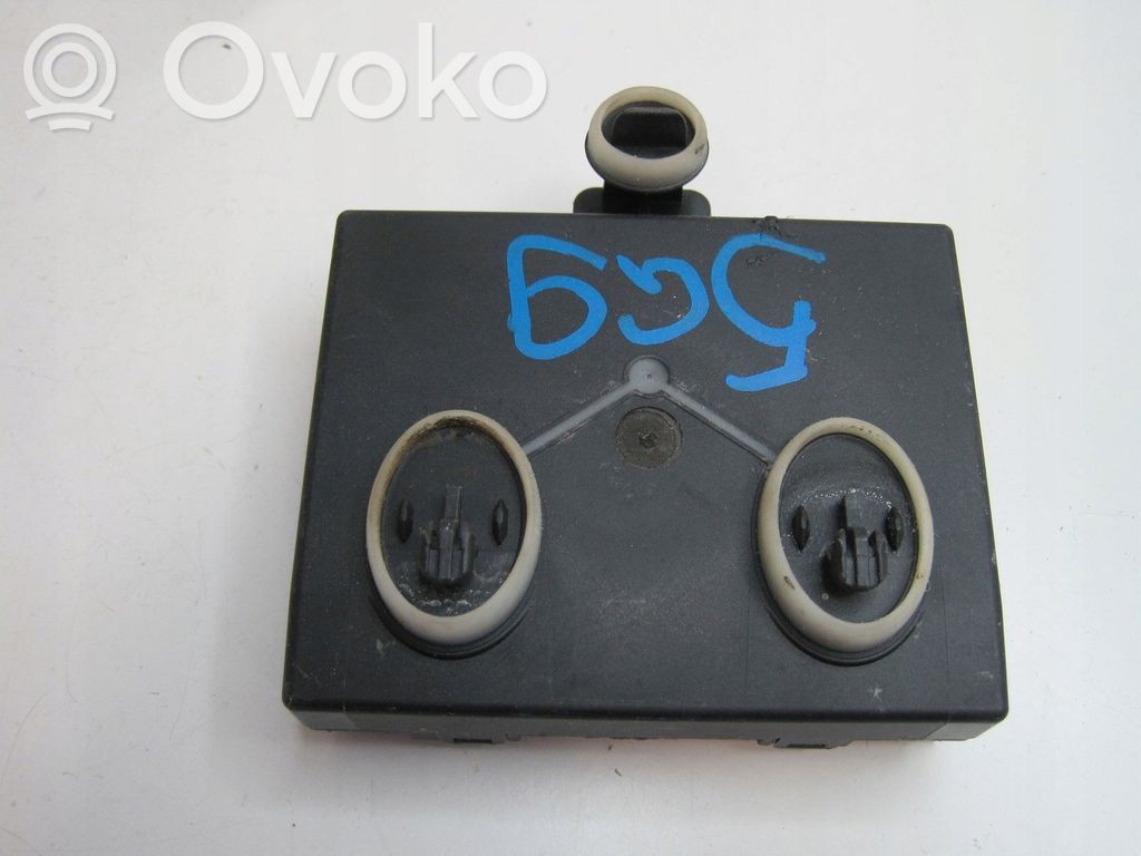 Skoda Rapid (120G, 130G, 135G) Door control unit/module 
