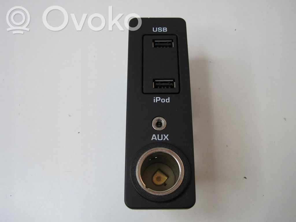 Jaguar XJ SERIE 1 Audio system kit 