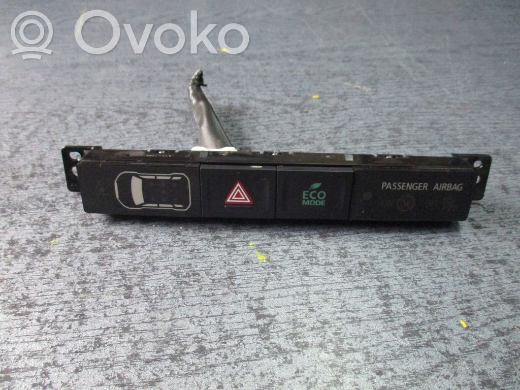 Mitsubishi Eclipse (D21A/D22A/D27A) Kit del sistema de audio 