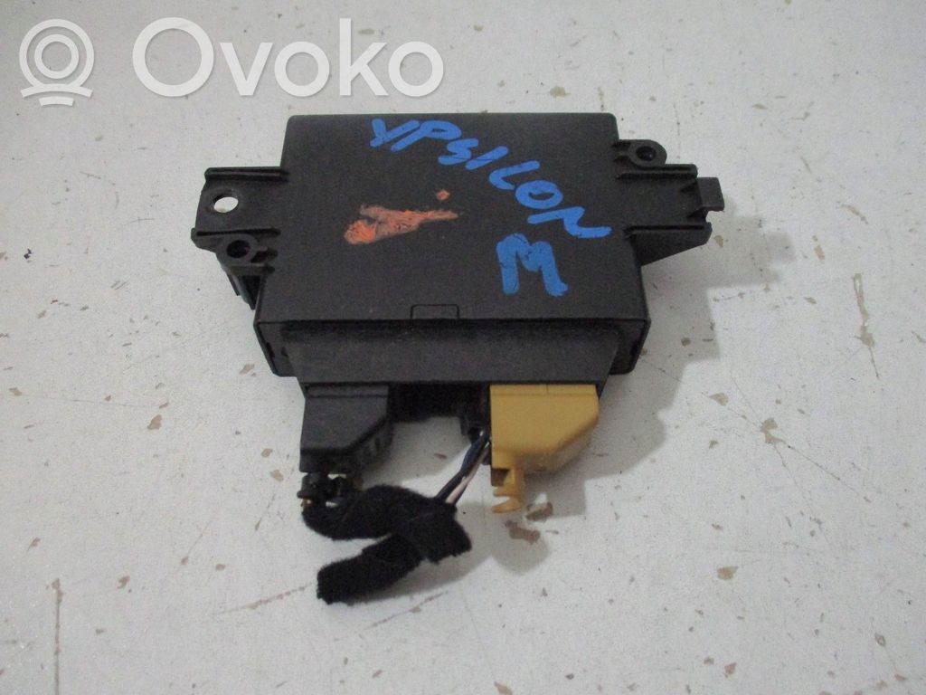 Peugeot Partner III Audio system kit 