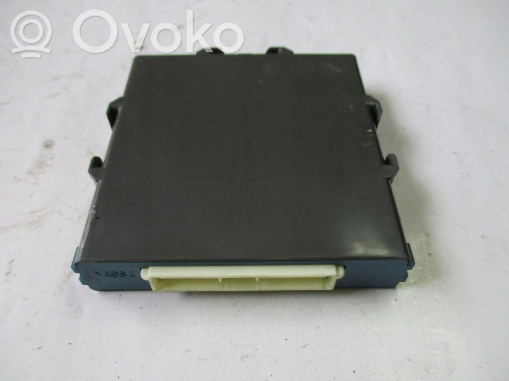 Subaru Outback Kit système audio 