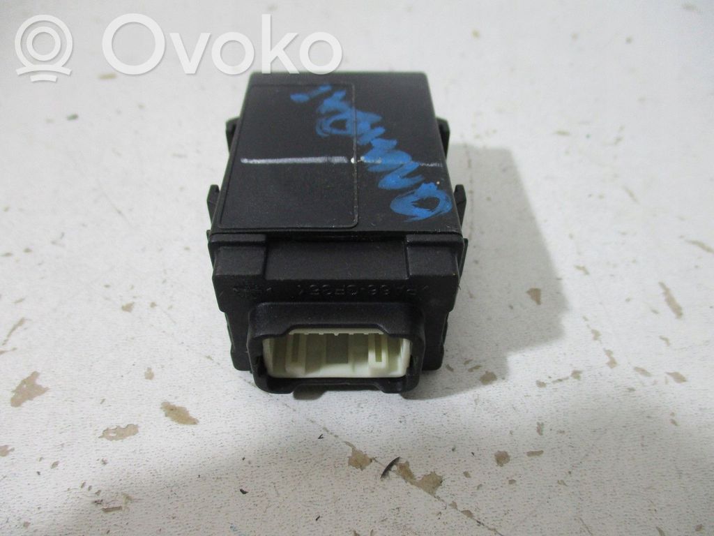 Nissan Qashqai Audio system kit 