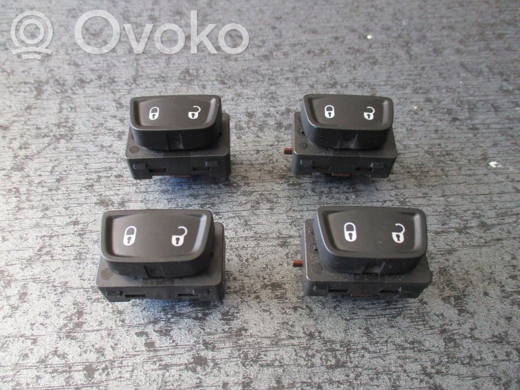 Fiat 500X Audio system kit 