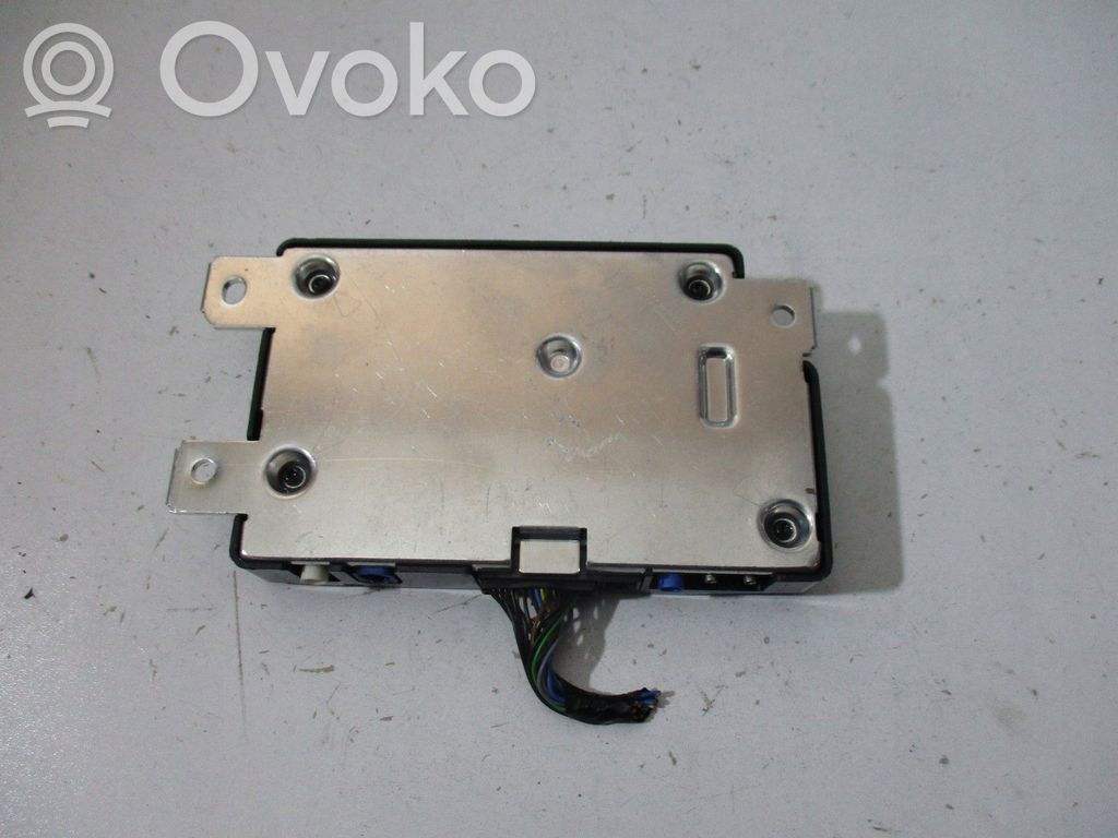 Hyundai H-1, Starex, Satellite Garso sistemos komplektas 