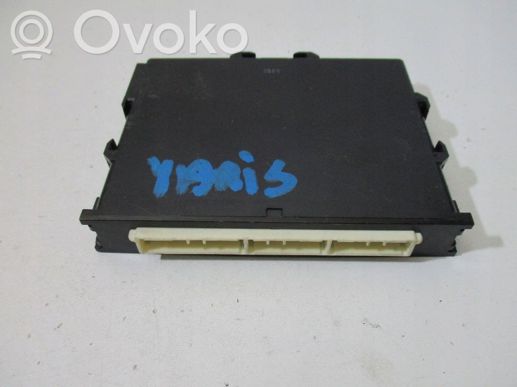 Toyota Yaris Kit sistema audio 