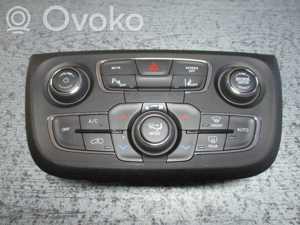 Jeep Compass Central console control unit 