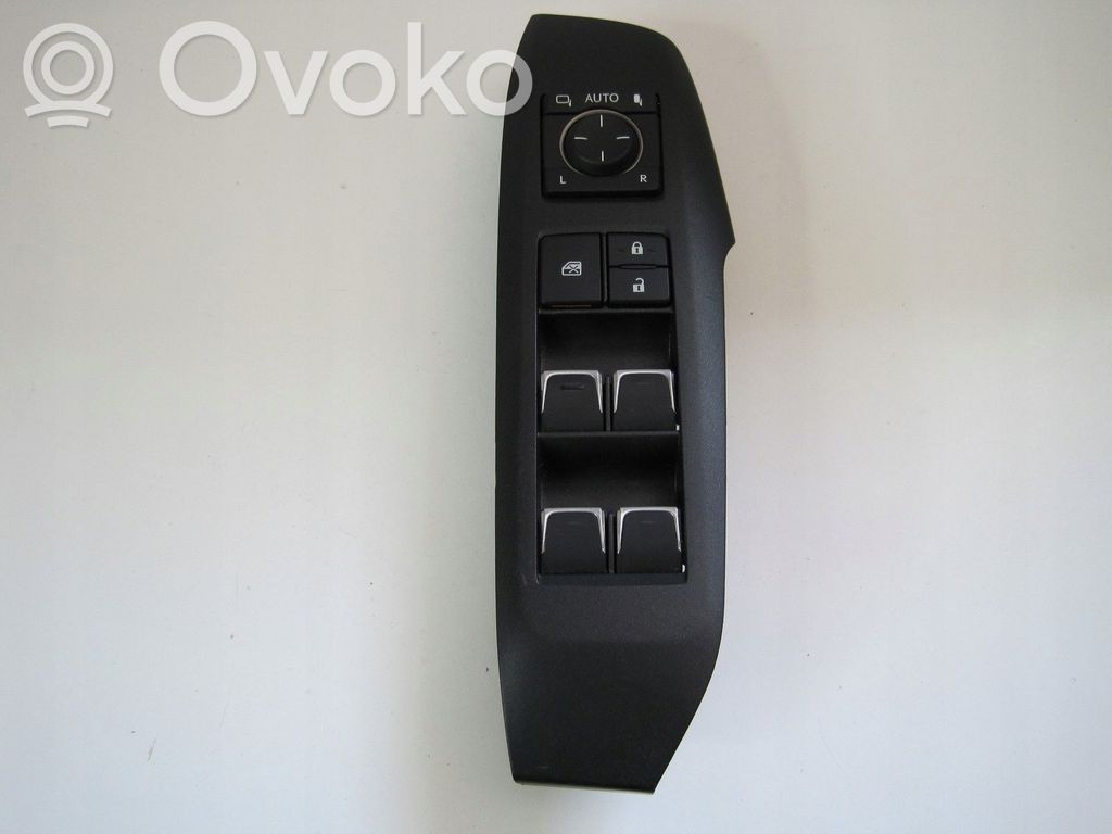 Lexus NX Central console control unit 