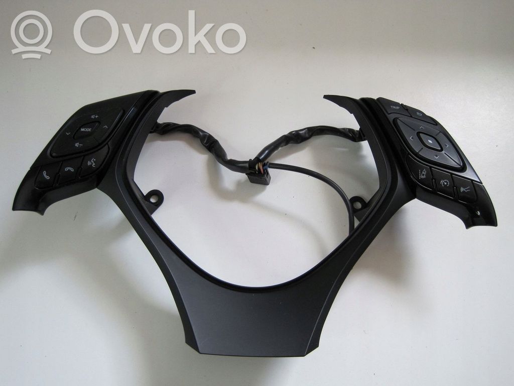 Toyota Hilux (N140, N150, N160, N170) Unidad de control de la consola central 