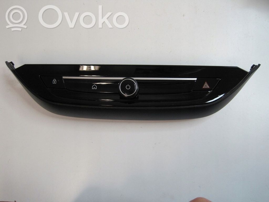 Opel Corsa F Unidad de control de la consola central 