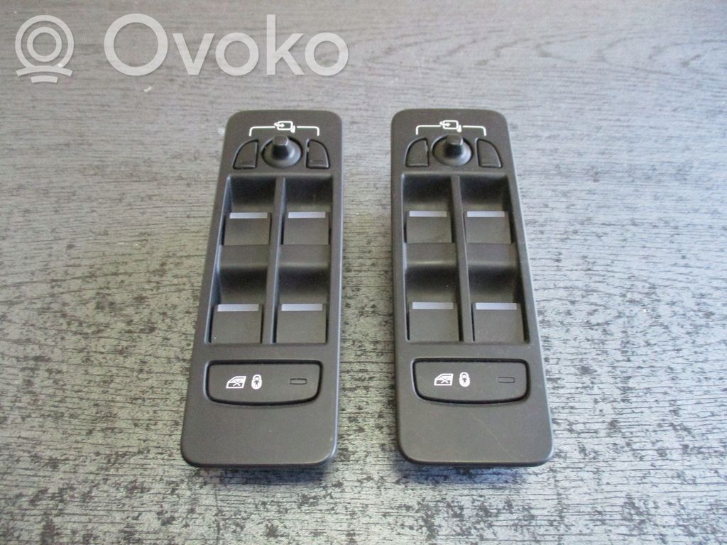 Hyundai H-1, Starex, Satellite Central console control unit 