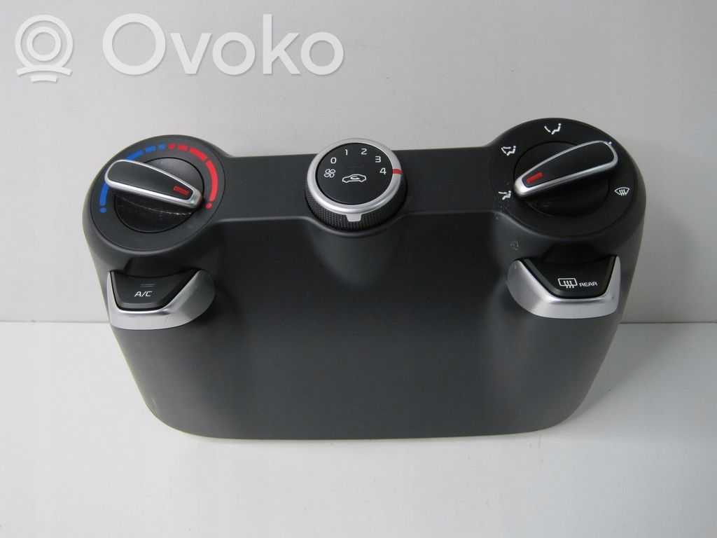 KIA Stonic Central console control unit 