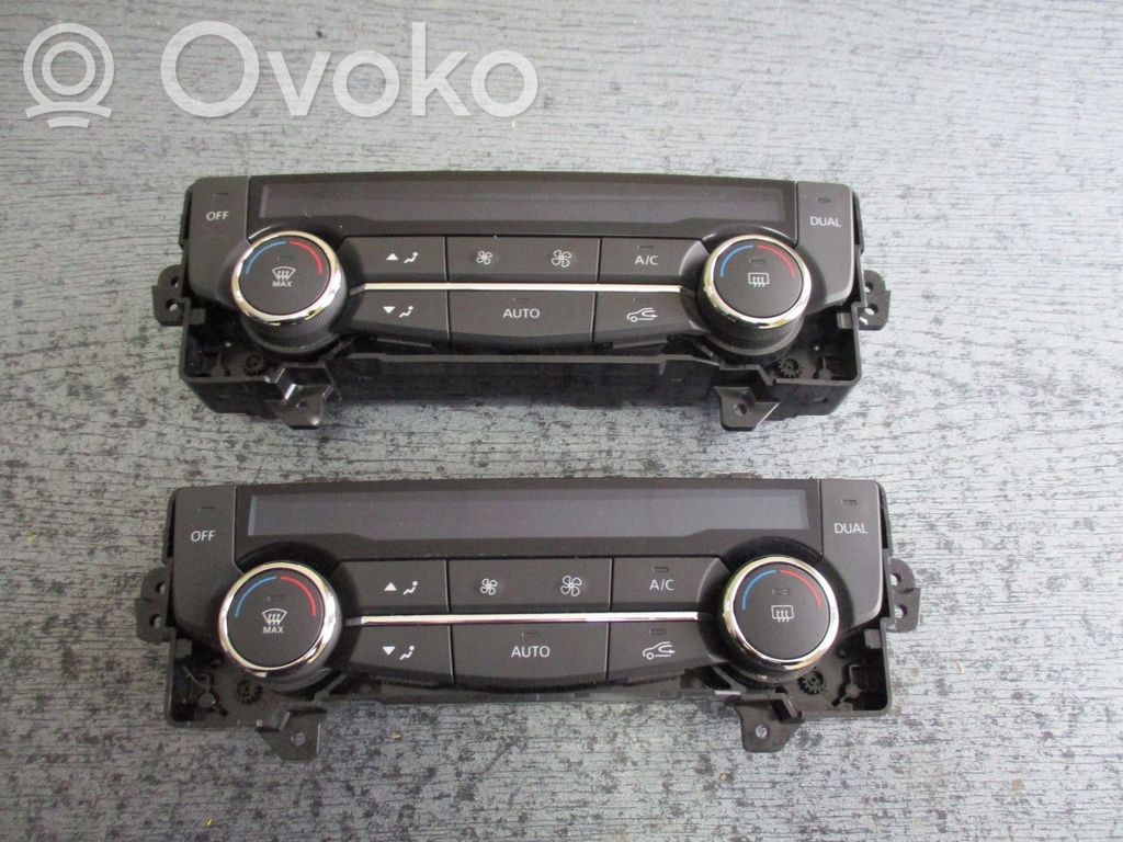 Renault Kadjar Central console control unit 