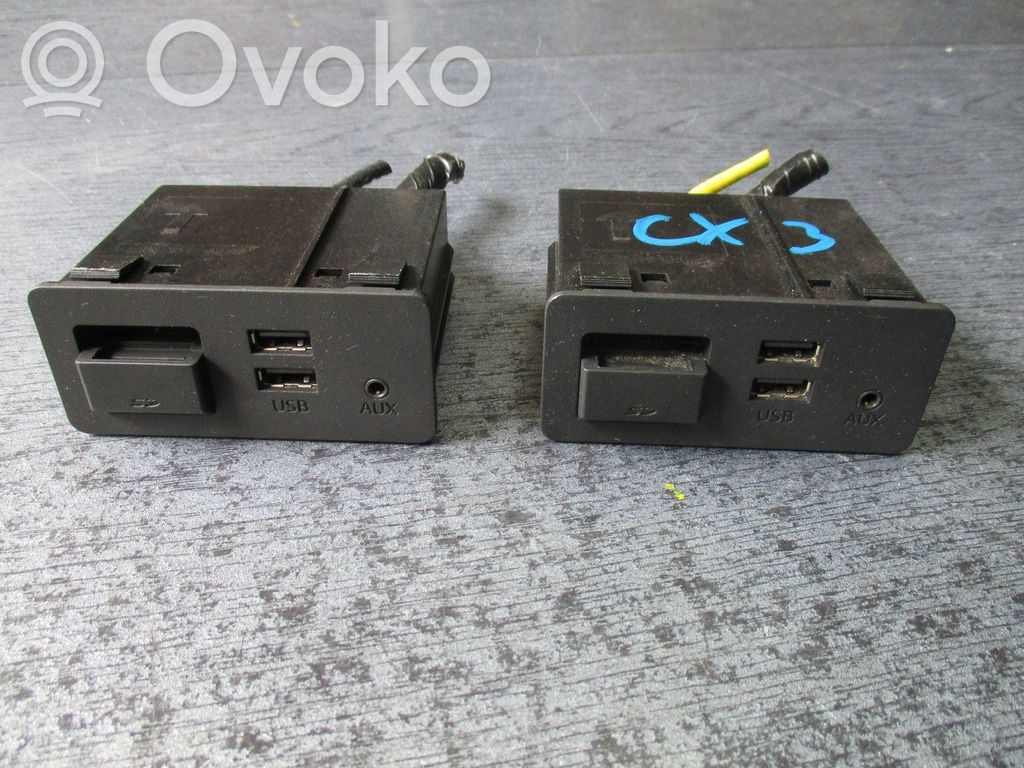 Mazda CX-5 Central console control unit 
